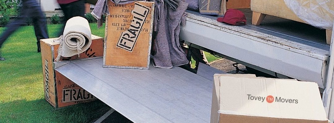 Benefits Of Hiring Removalists